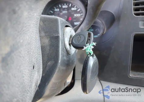 2009 Chevrolet Silverado 1500 Ls из США, поврежденный, VIN 2GCEC19C491120708